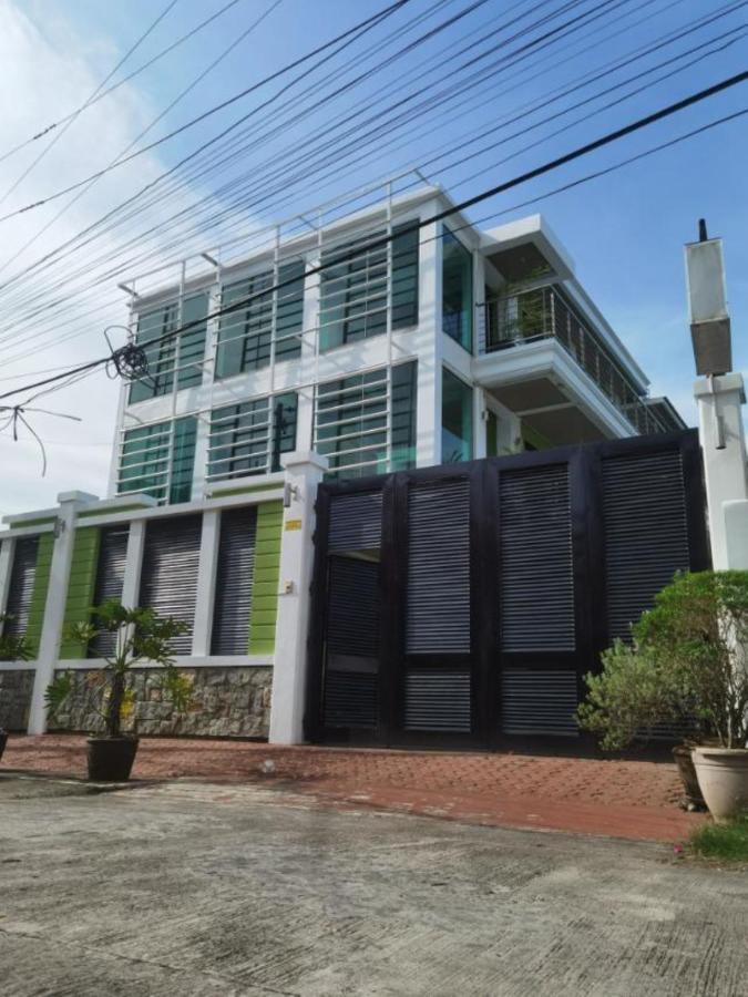 Delta Star Manor Hotel Naga  Exterior photo